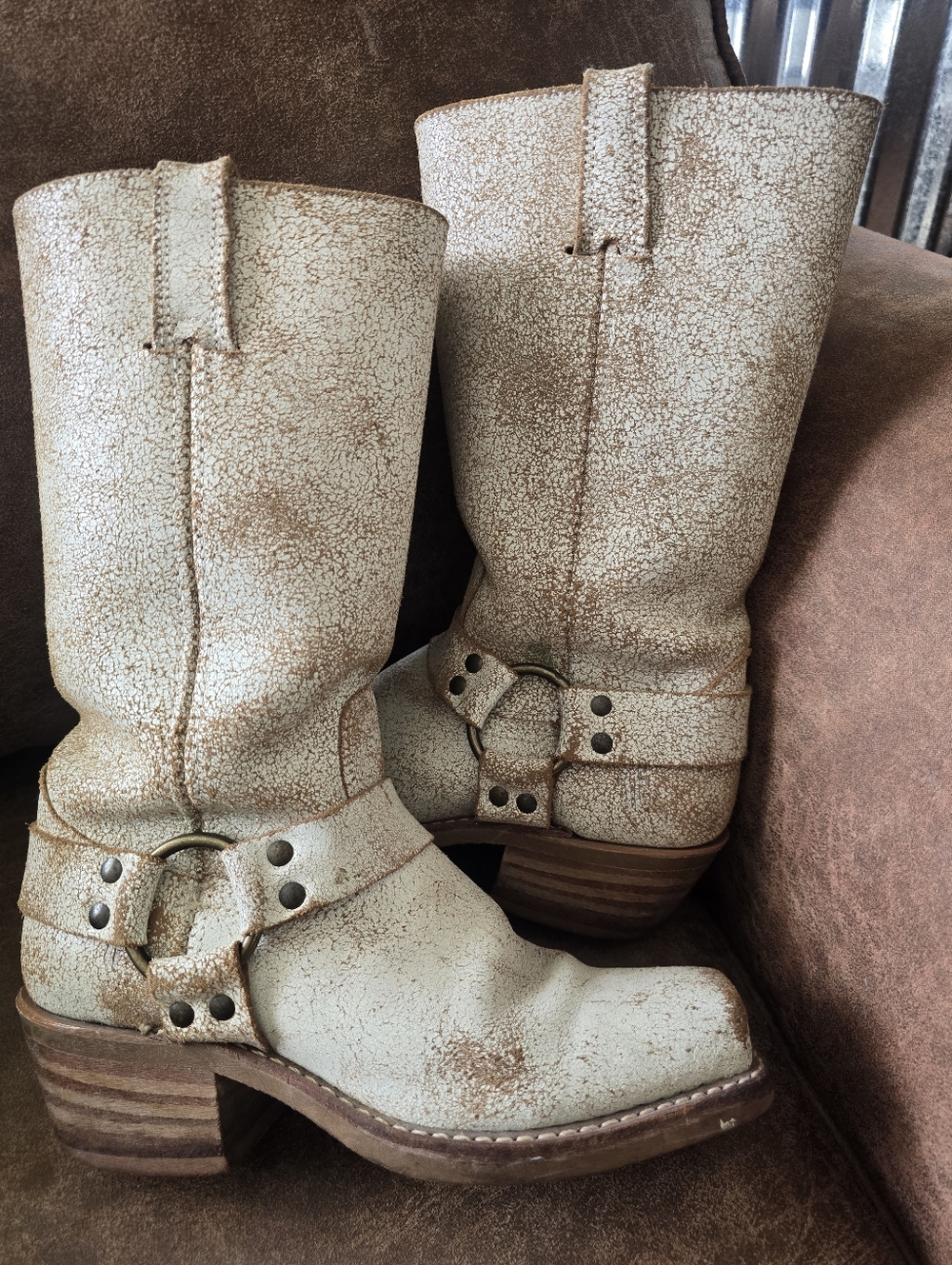 FRYE AND CO. Cream Western Harness Boots with Distressed Finish